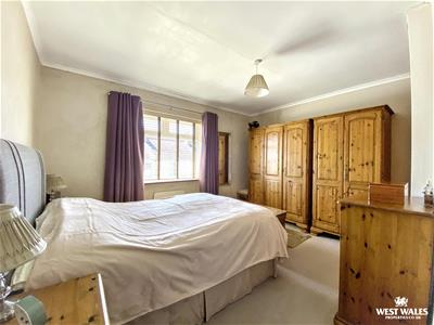 Picture 12